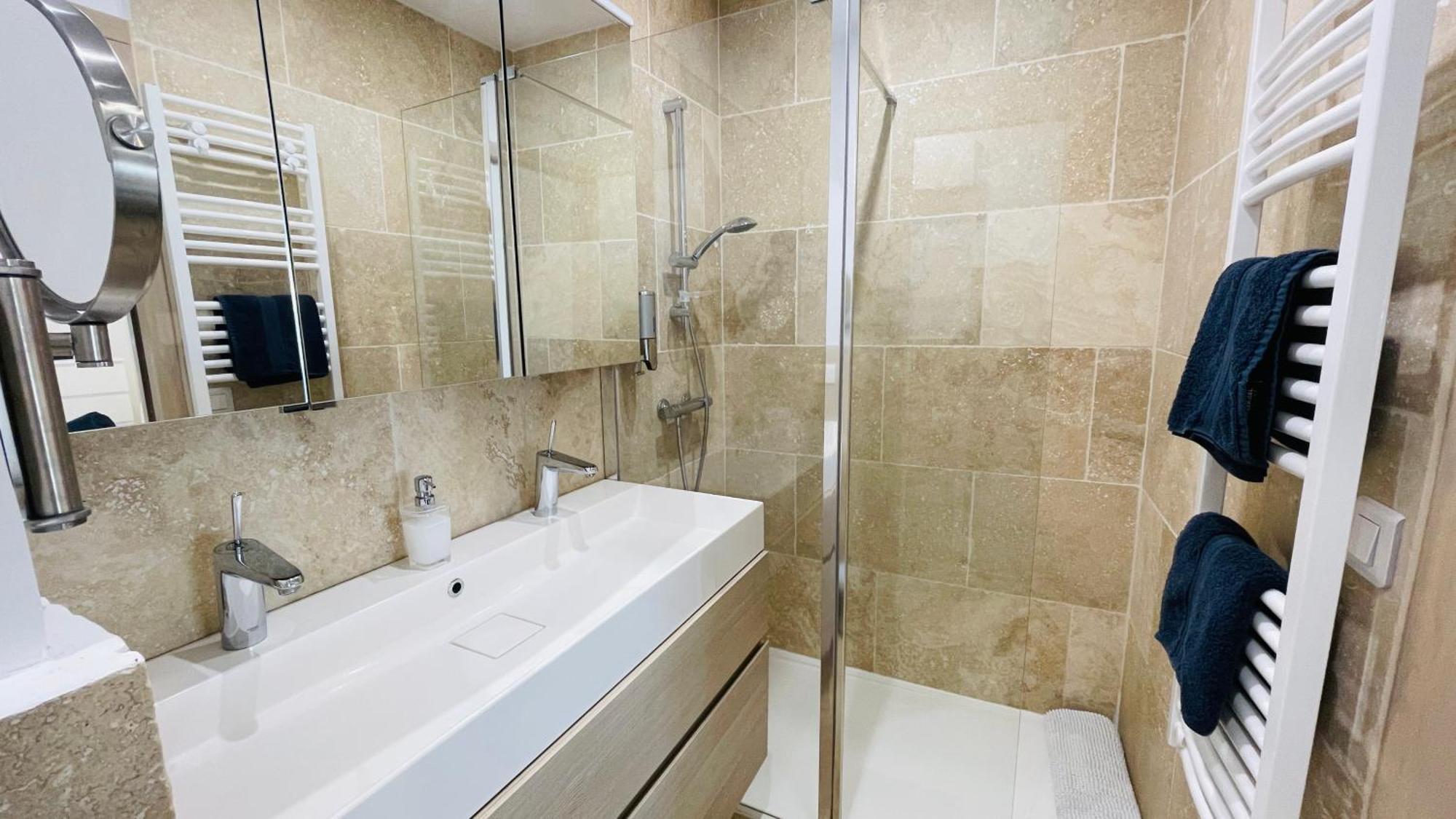 Villa Cacharelle Vue Mer Piscine 카발레르쉬르메르 외부 사진
